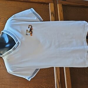 POOH White and Gray T-Shirt with Tigger Embroidery - L